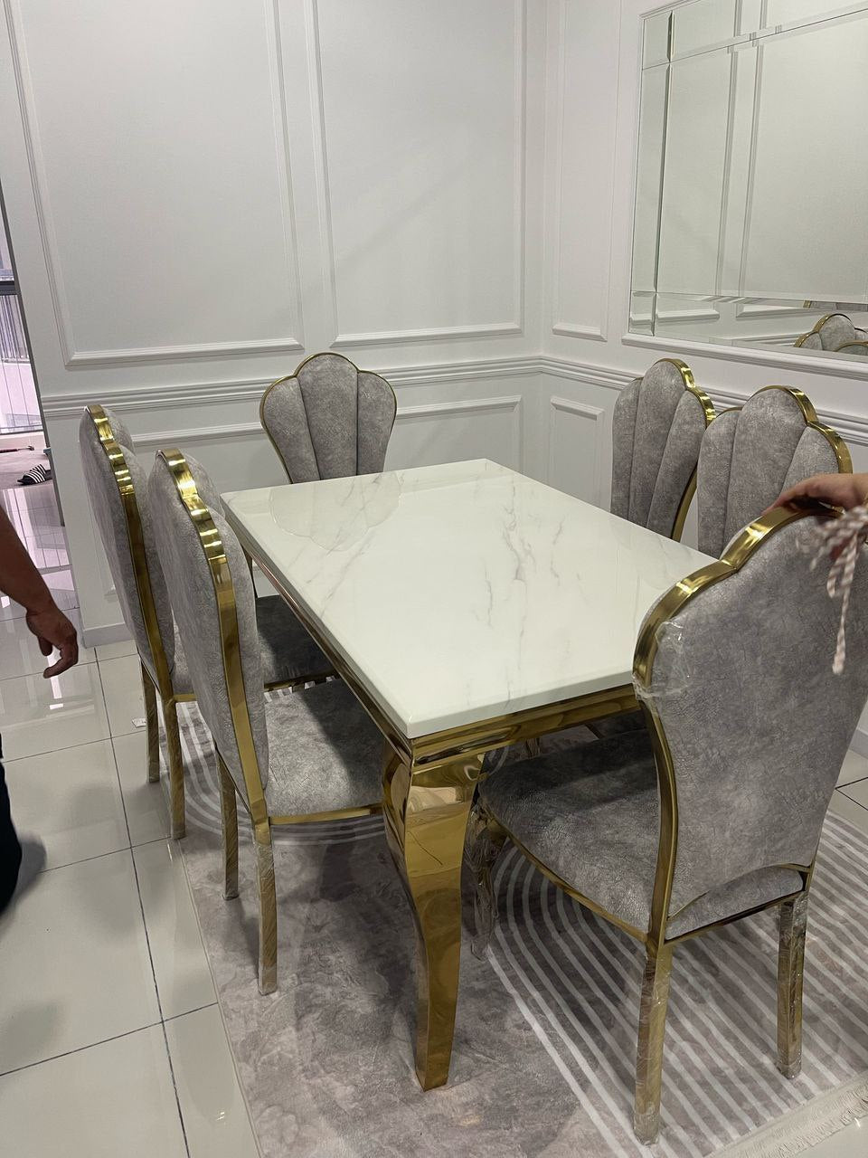 Mermaid Marble Dining Set