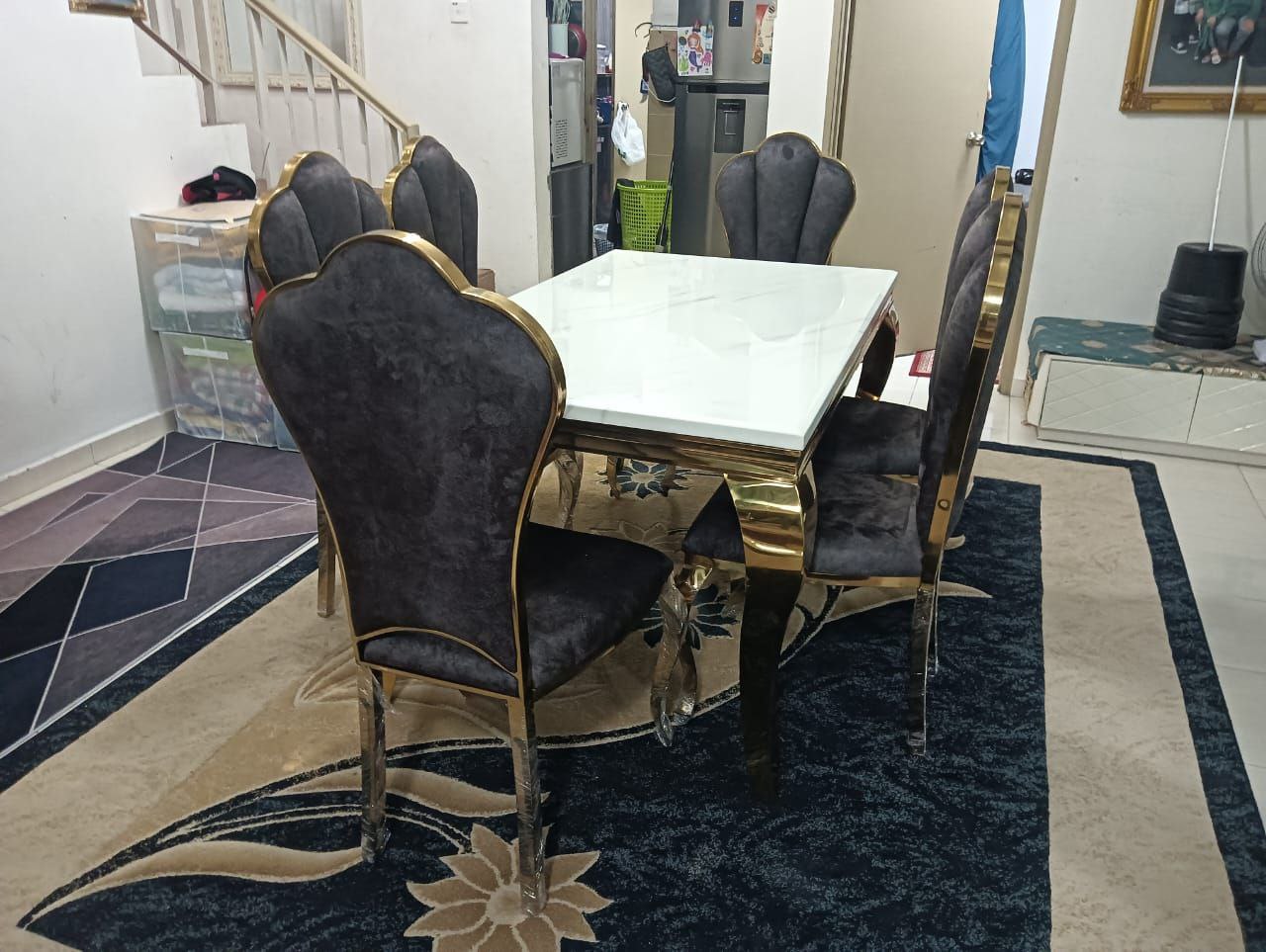 Mermaid Marble Dining Set