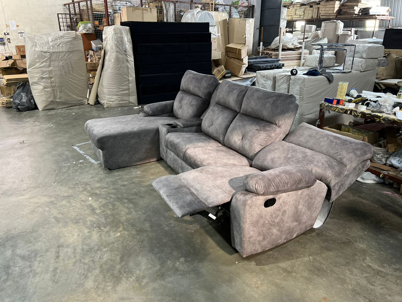 CozyRecline Versatile L-Shaped Sofa - Gaya Home