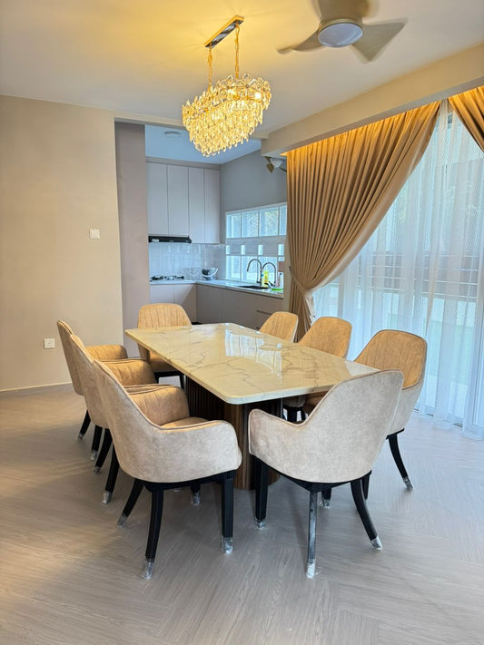 Poko Arya Dining Set front view