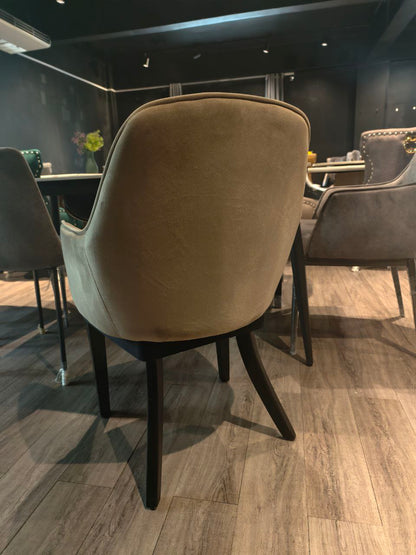 Arya Dining Set