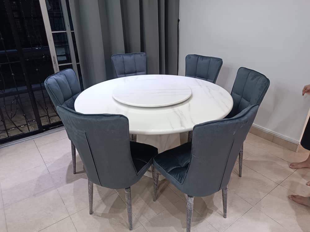 Round Marble Table with Hexagon Marble Legs