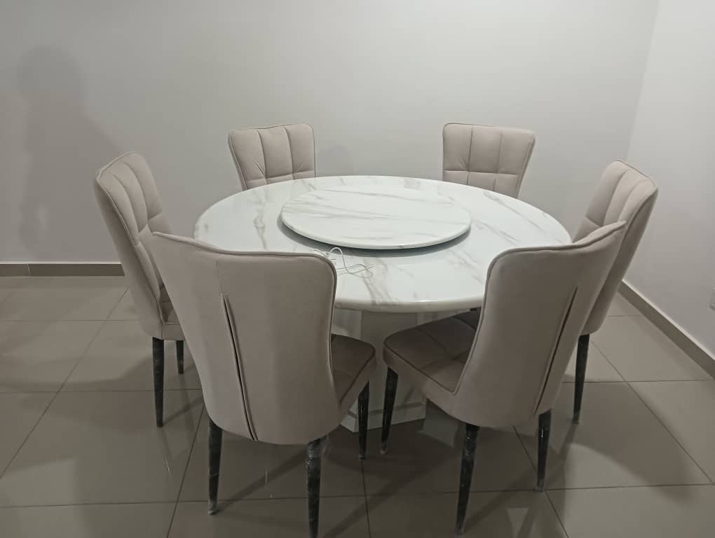 Round Marble Table with Hexagon Marble Legs