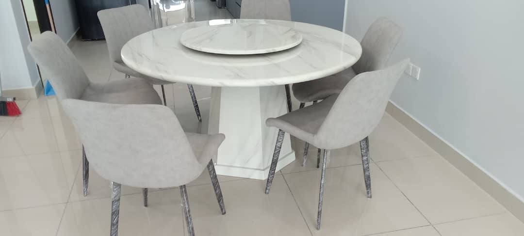 Round Marble Table with Hexagon Marble Legs
